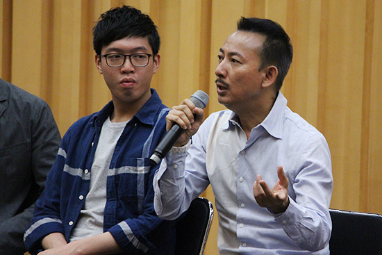 音乐剧《朝暮有情人》导演彭镇南参加发布会。